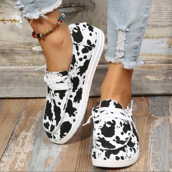 Cowprint canvas shoe - Picture 1 of 2